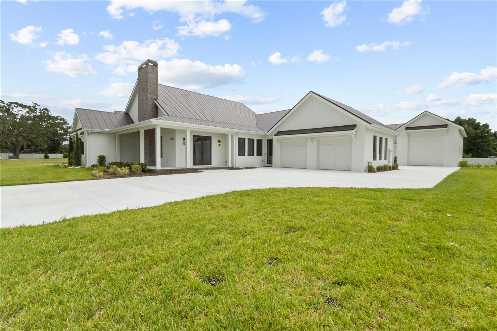 6609 Paladin, Sarasota, FL 34241