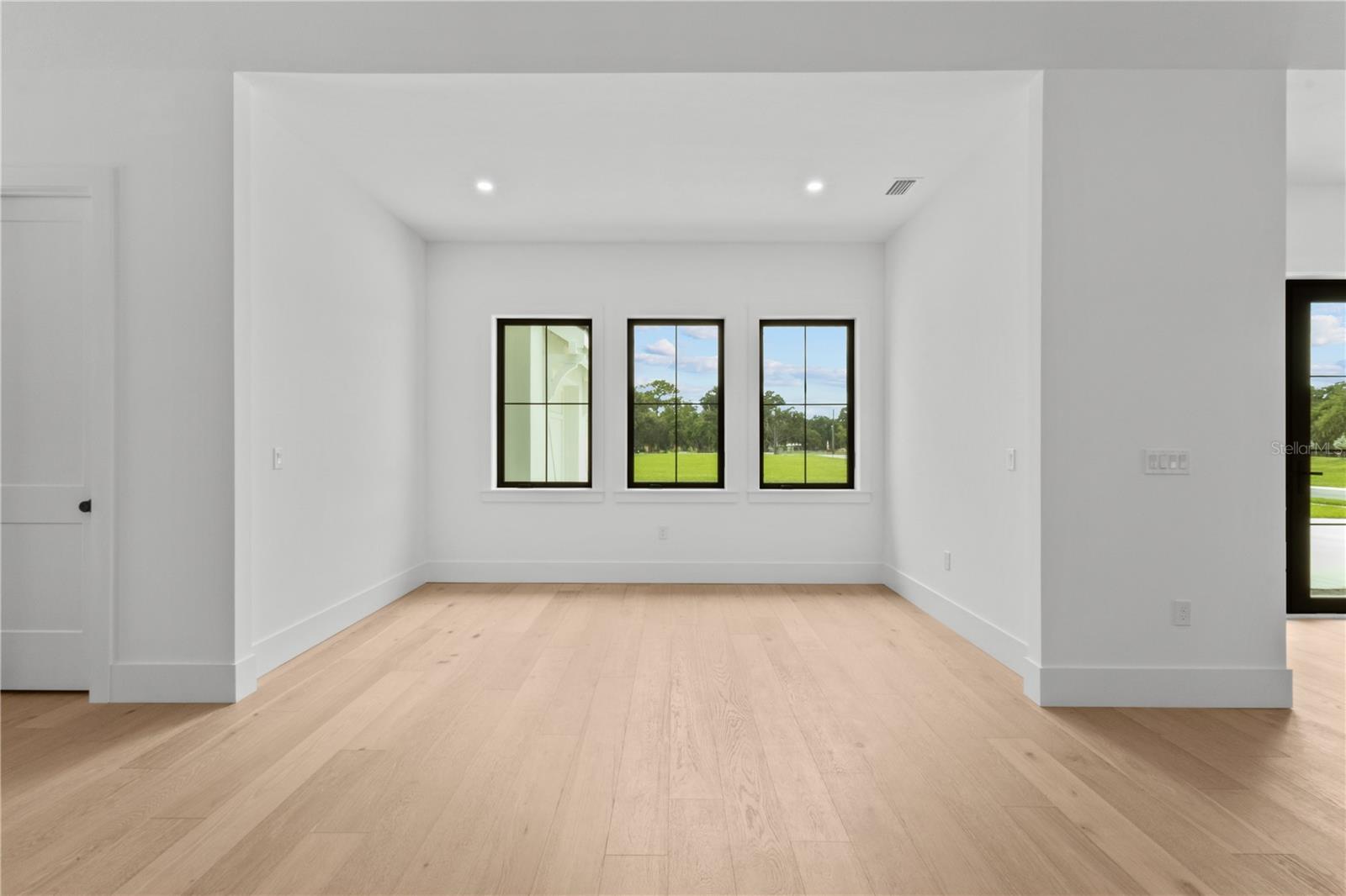 6609 Paladin, Sarasota, FL 34241