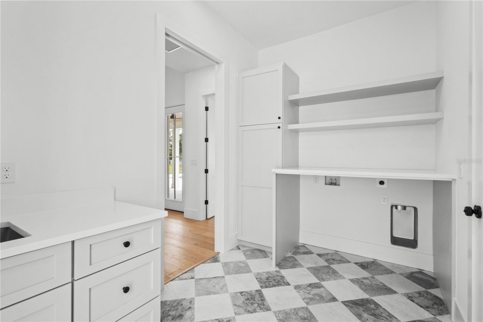 6609 Paladin, Sarasota, FL 34241
