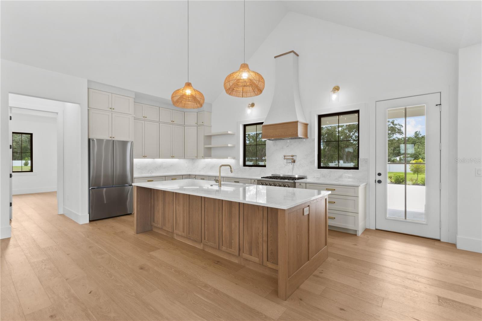 6609 Paladin, Sarasota, FL 34241