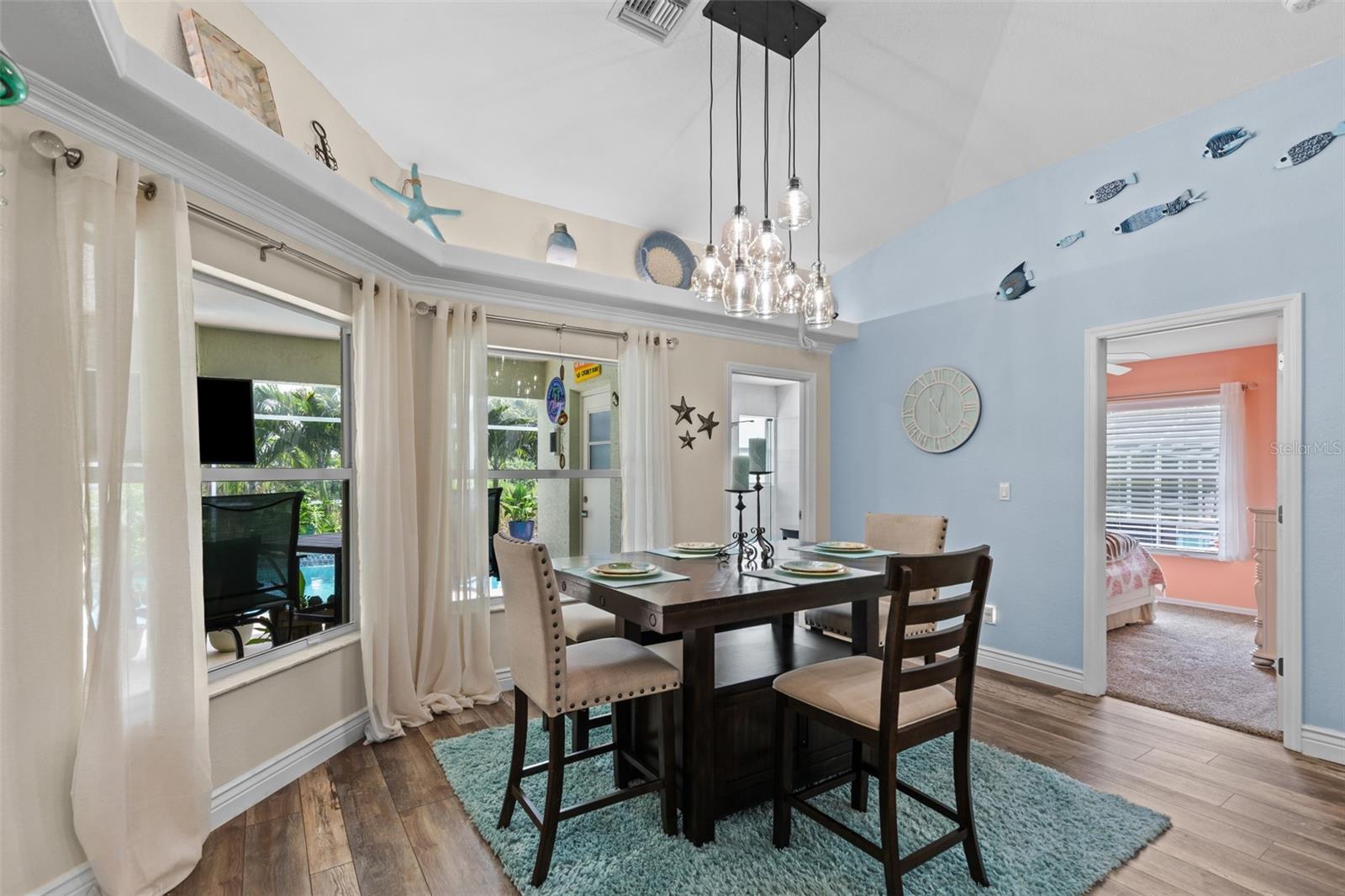 441 5th, Cape Coral, FL 33909