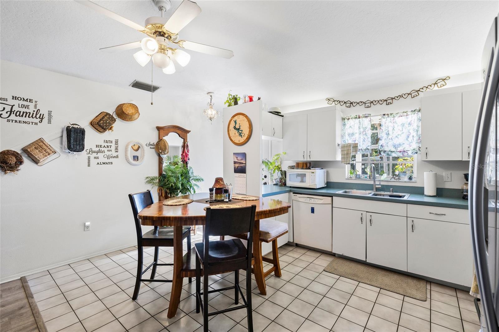 1013 27th, Palmetto, FL 34221
