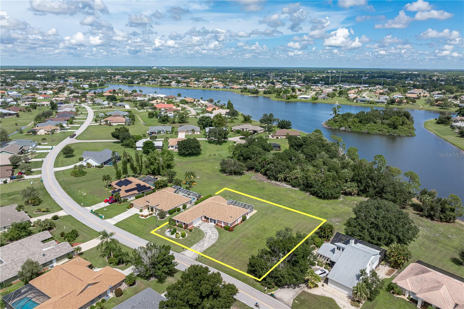 1832 Nuremberg, Punta Gorda, FL 33983