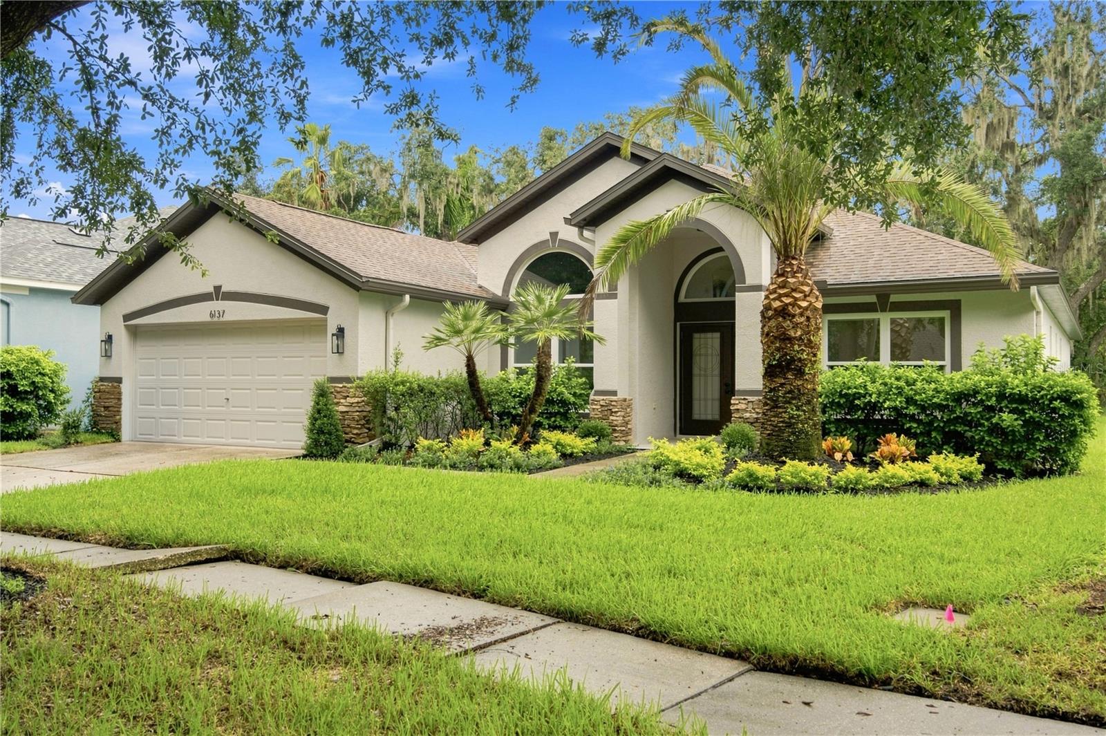 6137 Whimbrelwood, Lithia, FL 33547