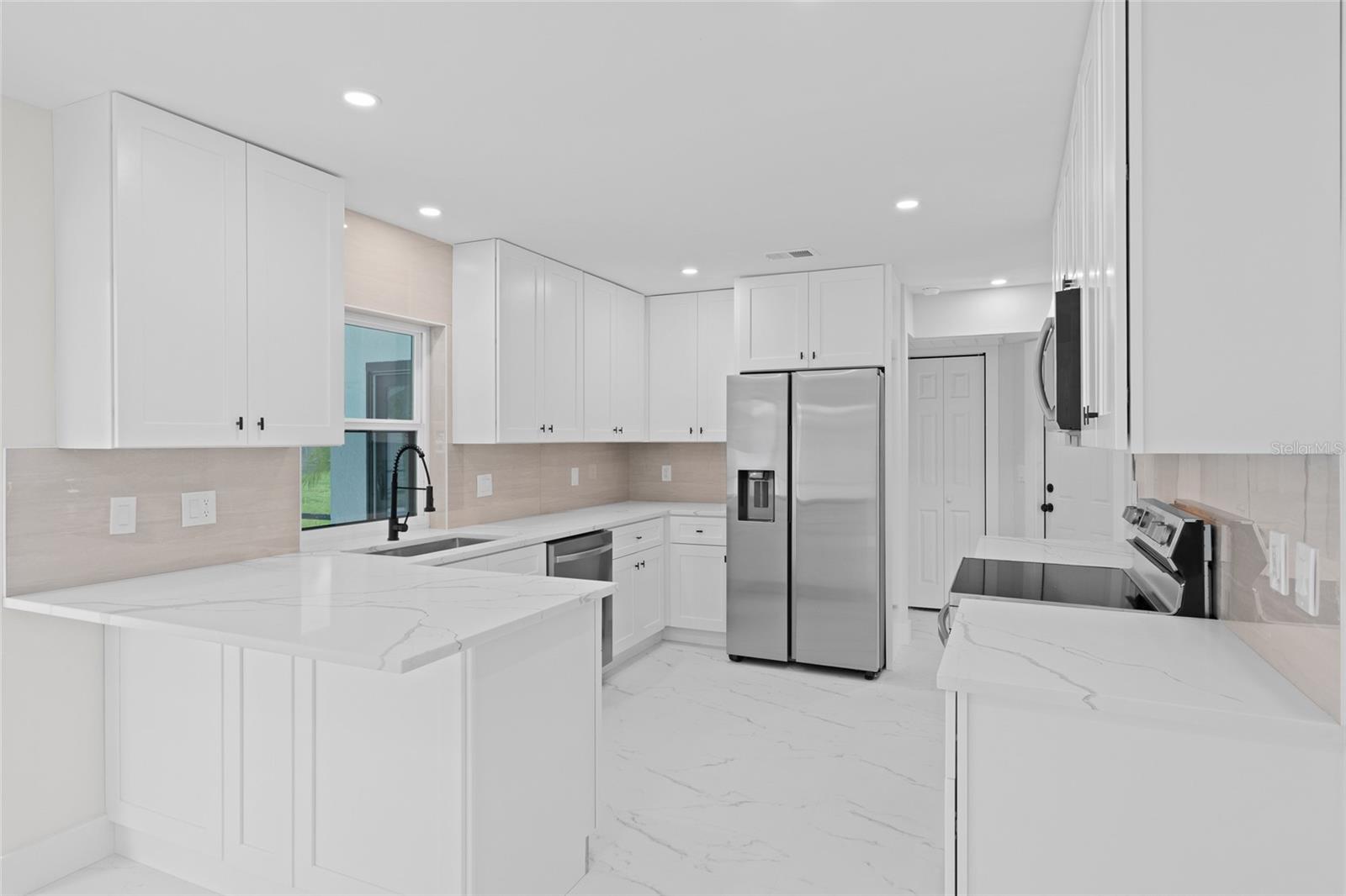 22387 Delhi, Port Charlotte, FL 33952
