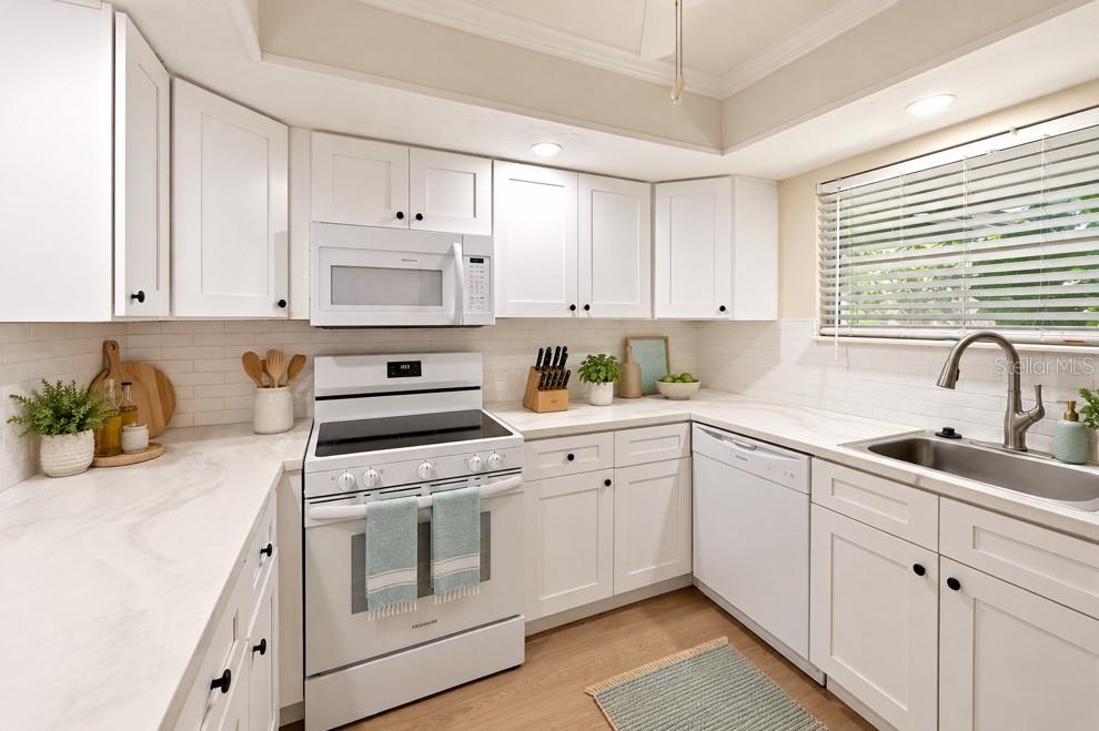 10407 Waterbird Unit 11, Bradenton, FL 34209