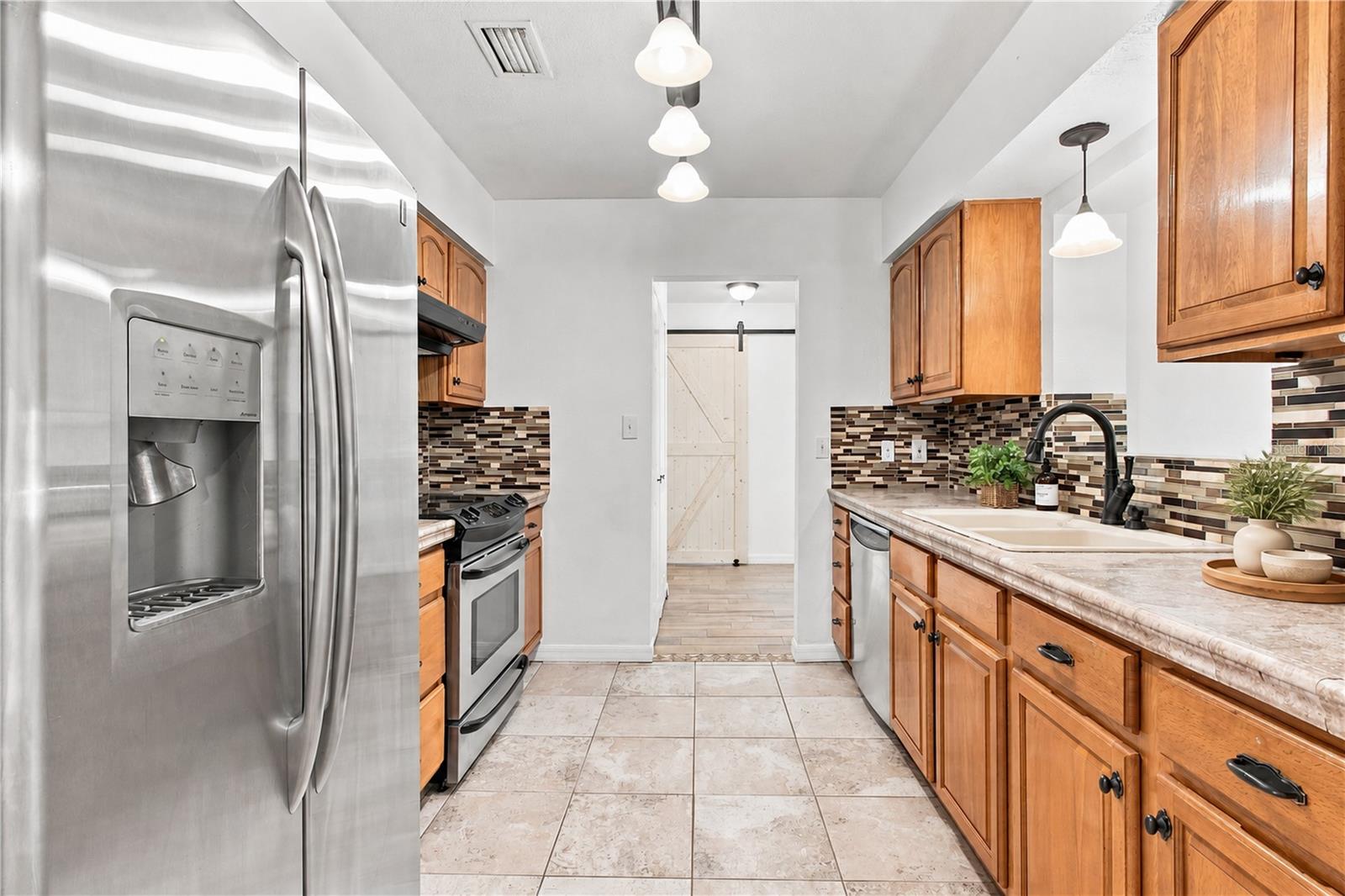 1126 Carmella, Sarasota, FL 34243