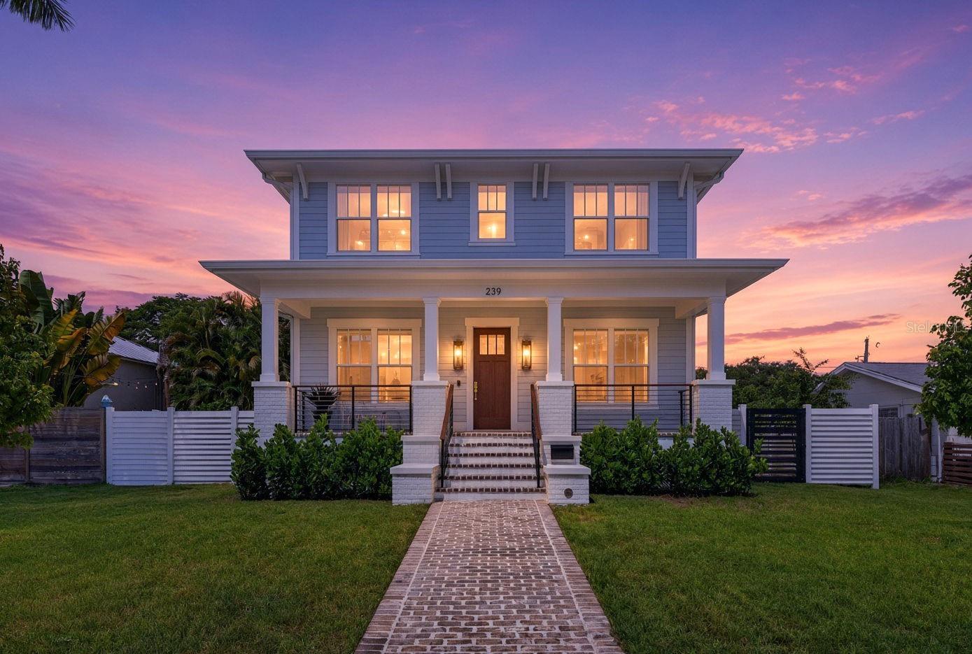 239 39th, St Petersburg, FL 33703