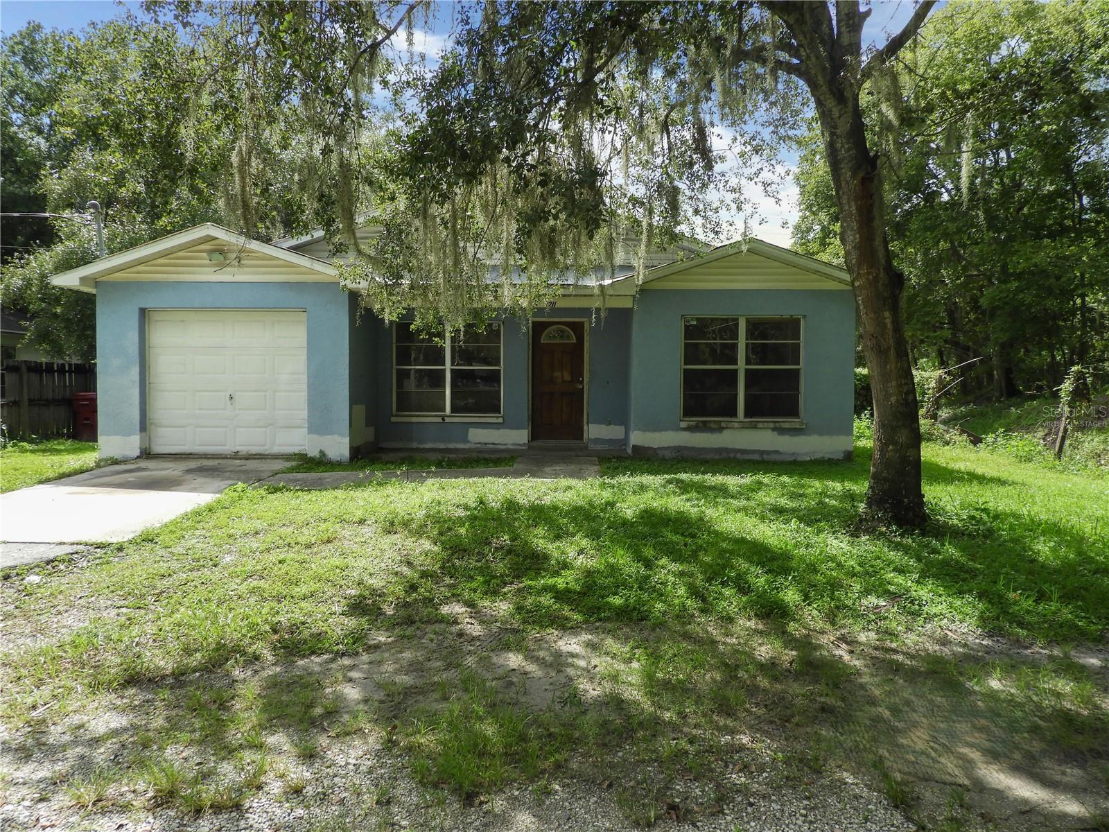 1211 Niagara, Plant City, FL 33563