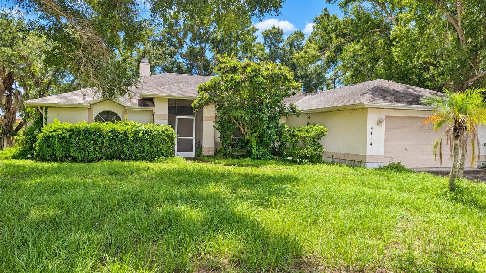 3714 Pond View, Sarasota, FL 34235
