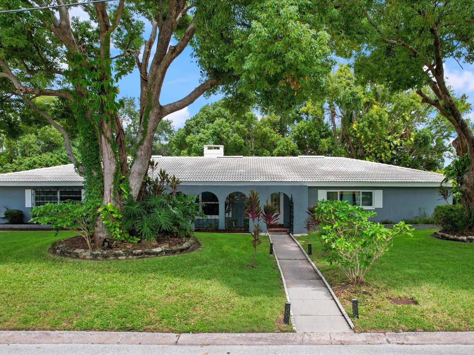 2100 Mckinley, Clearwater, FL 33765