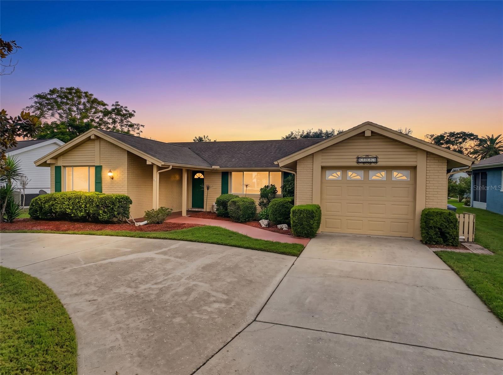12205 Silk Oak, Hudson, FL 34667