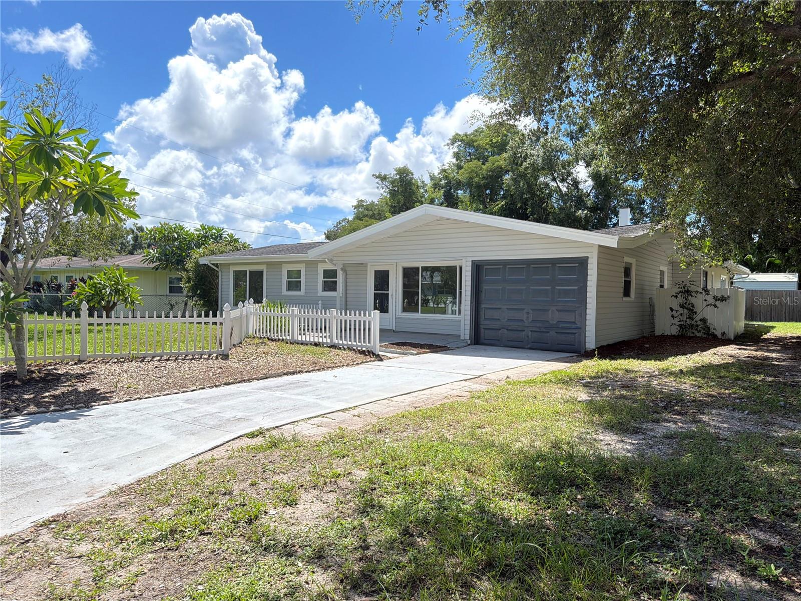 3010 Hatton, Sarasota, FL 34237