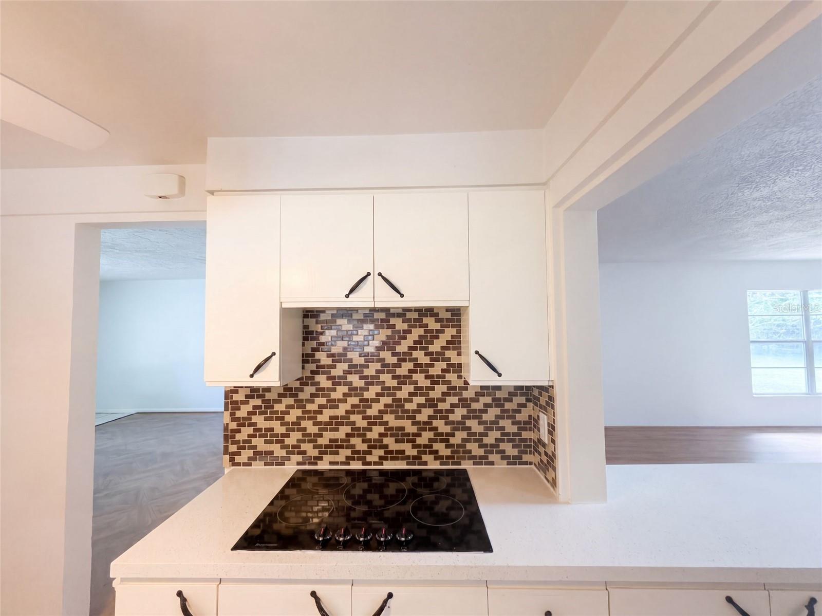 3010 Hatton, Sarasota, FL 34237