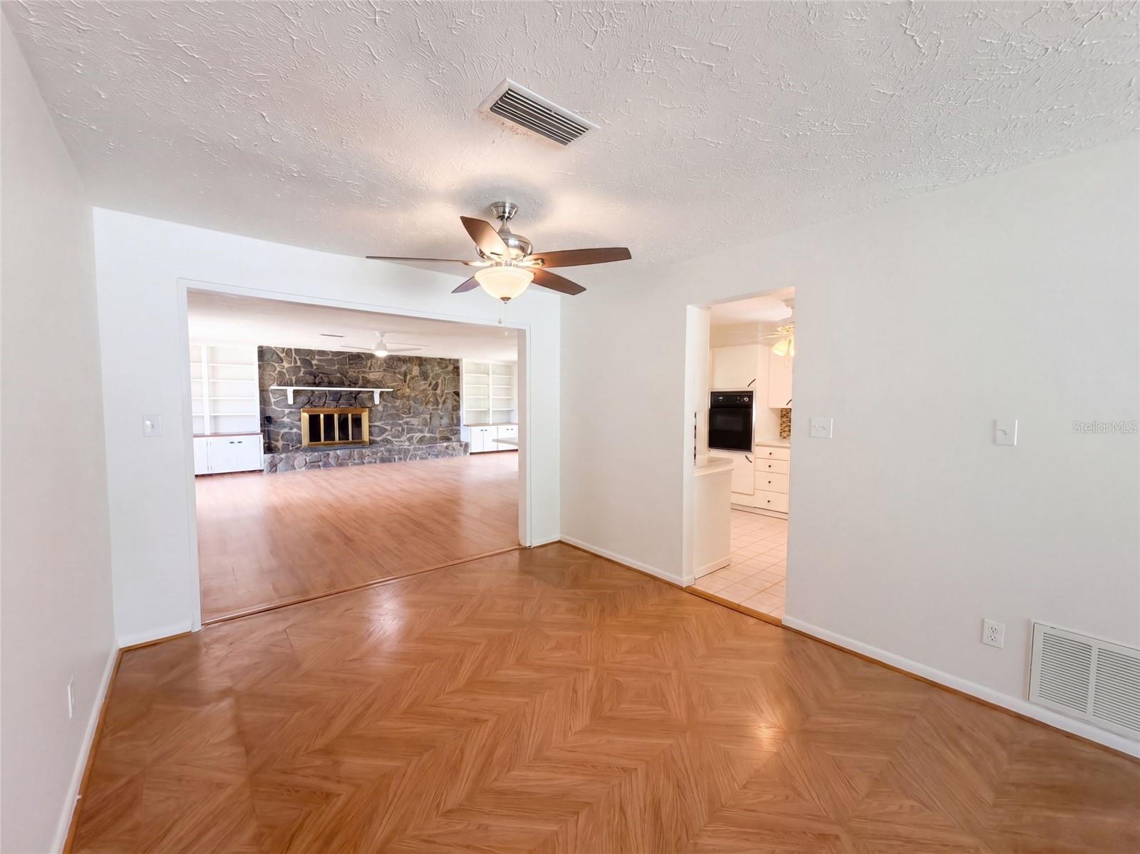 3010 Hatton, Sarasota, FL 34237