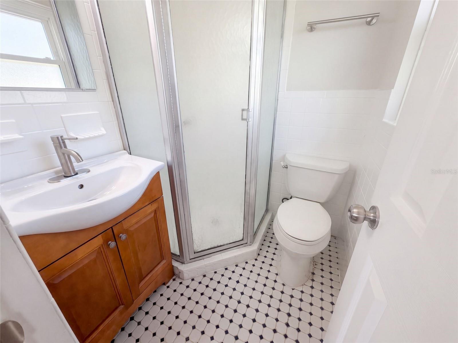 3010 Hatton, Sarasota, FL 34237