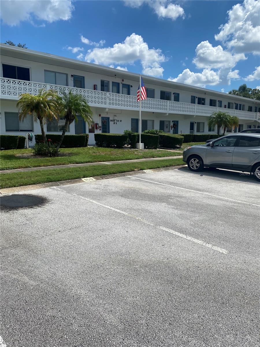8455 112th Unit 111, Seminole, FL 33772