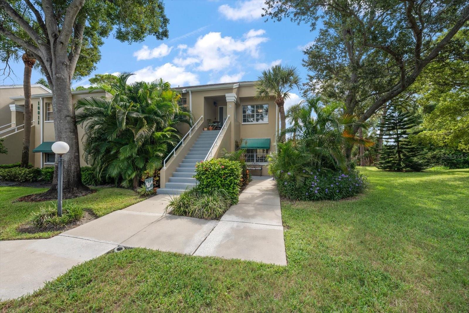 10811 Indian Hills Unit 42, Seminole, FL 33777