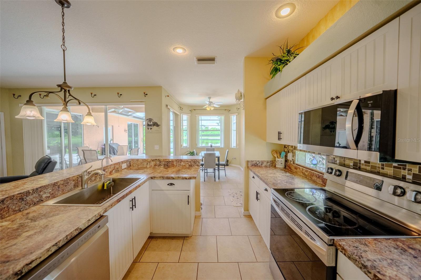 4722 78th, Bradenton, FL 34203