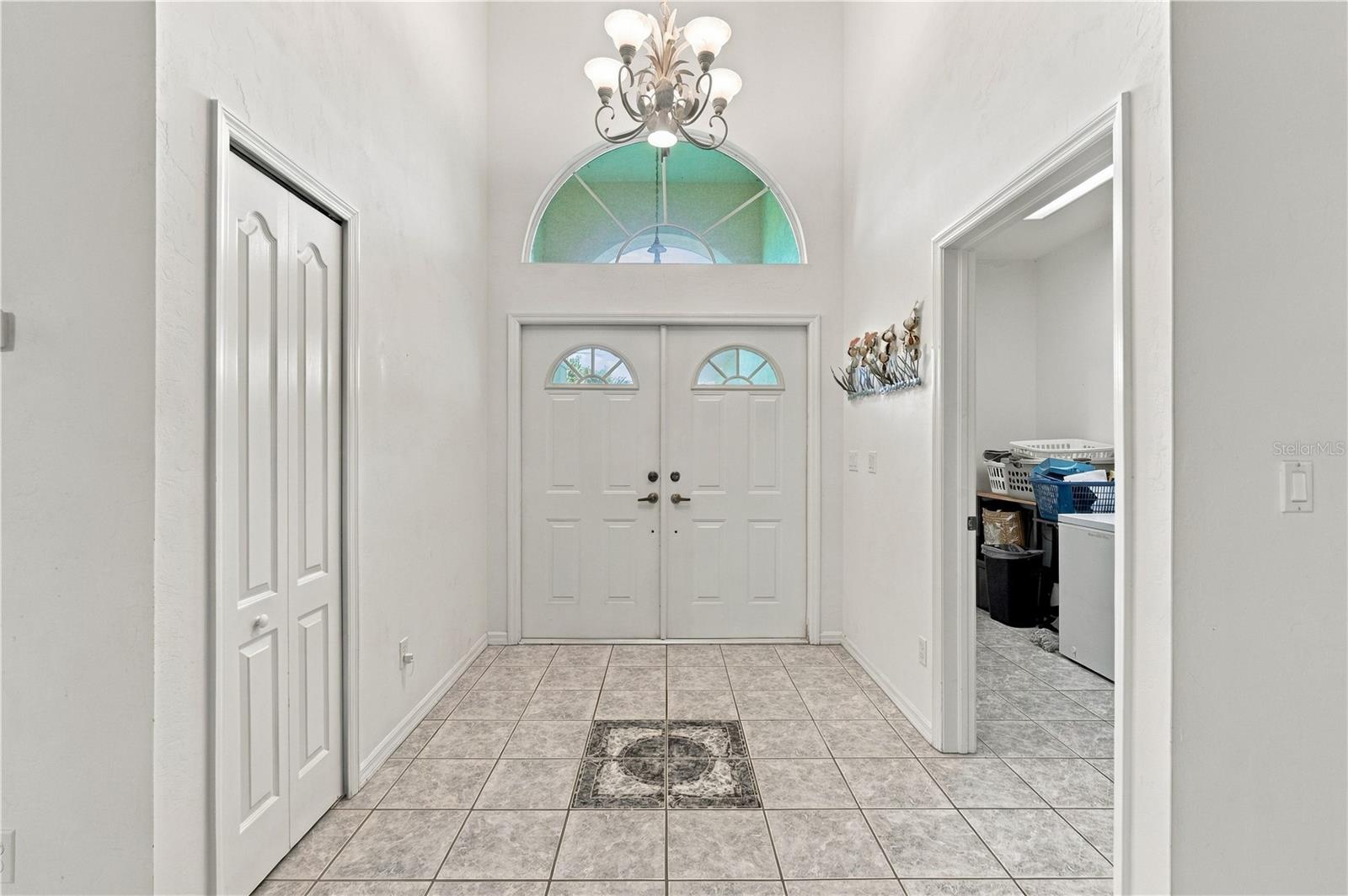 114 8th, Cape Coral, FL 33990