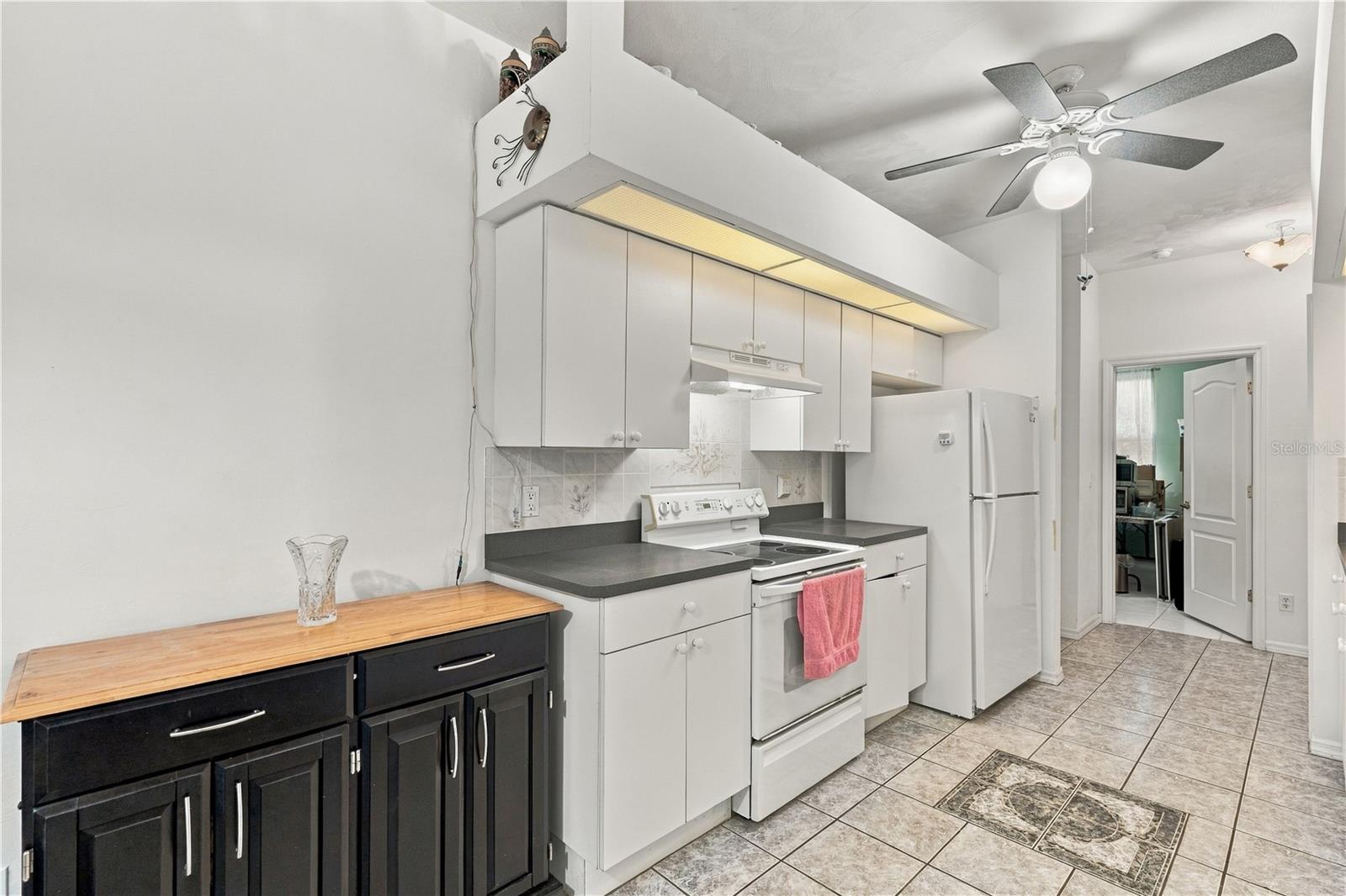 114 8th, Cape Coral, FL 33990