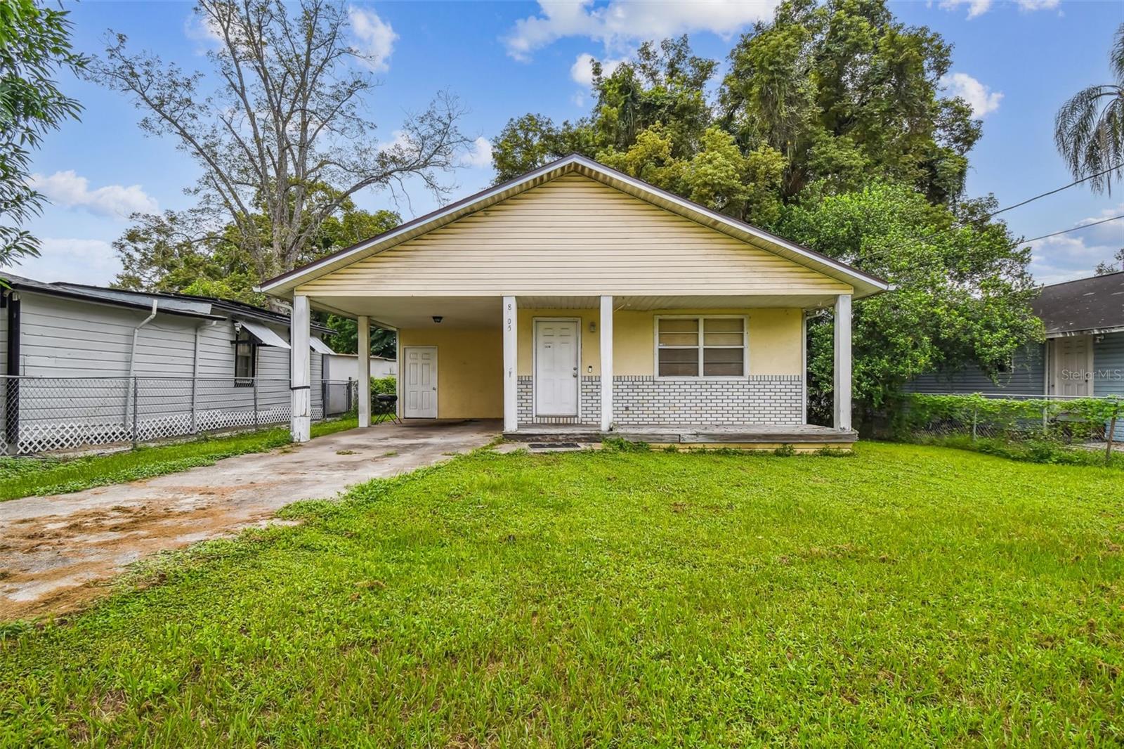 8205 Semmes, Tampa, FL 33604