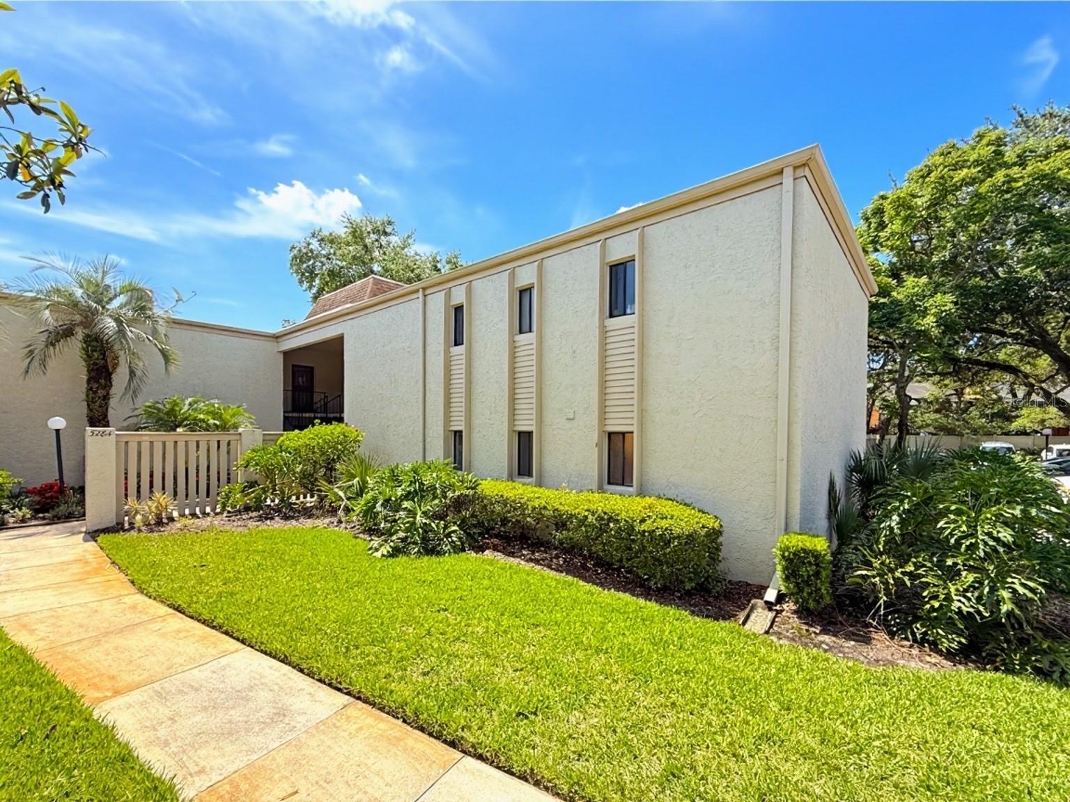 3284 Semoran Unit 11, Orlando, FL 32822