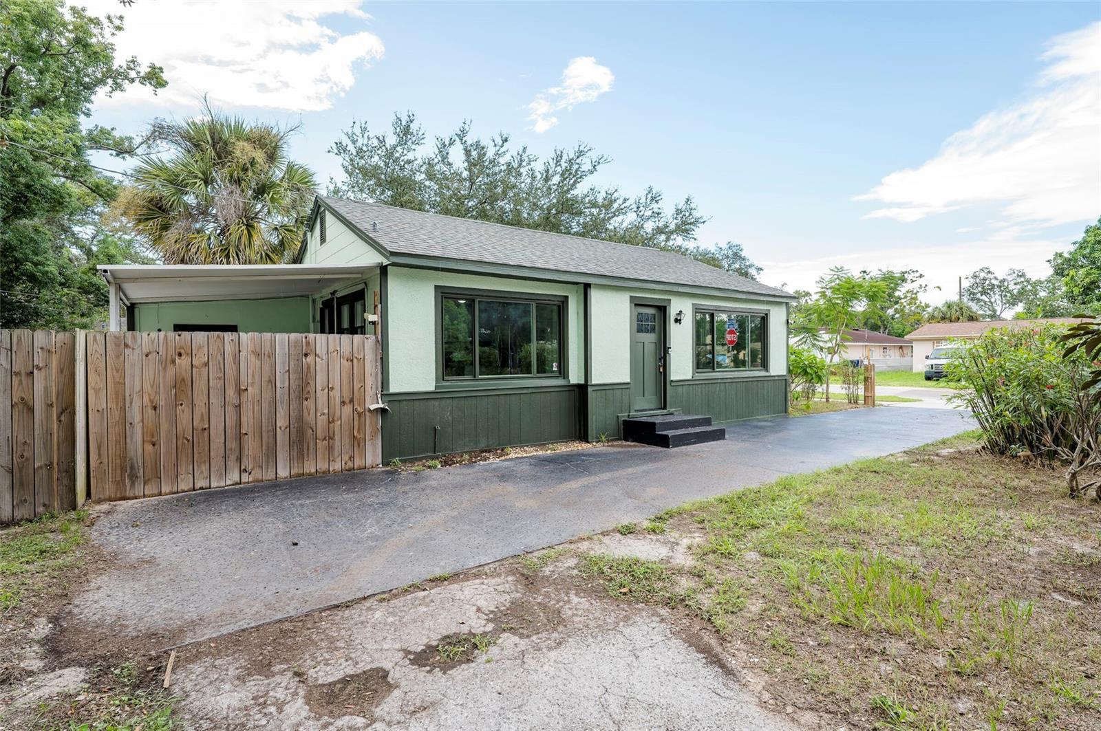 1700 Trotter, Largo, FL 33774