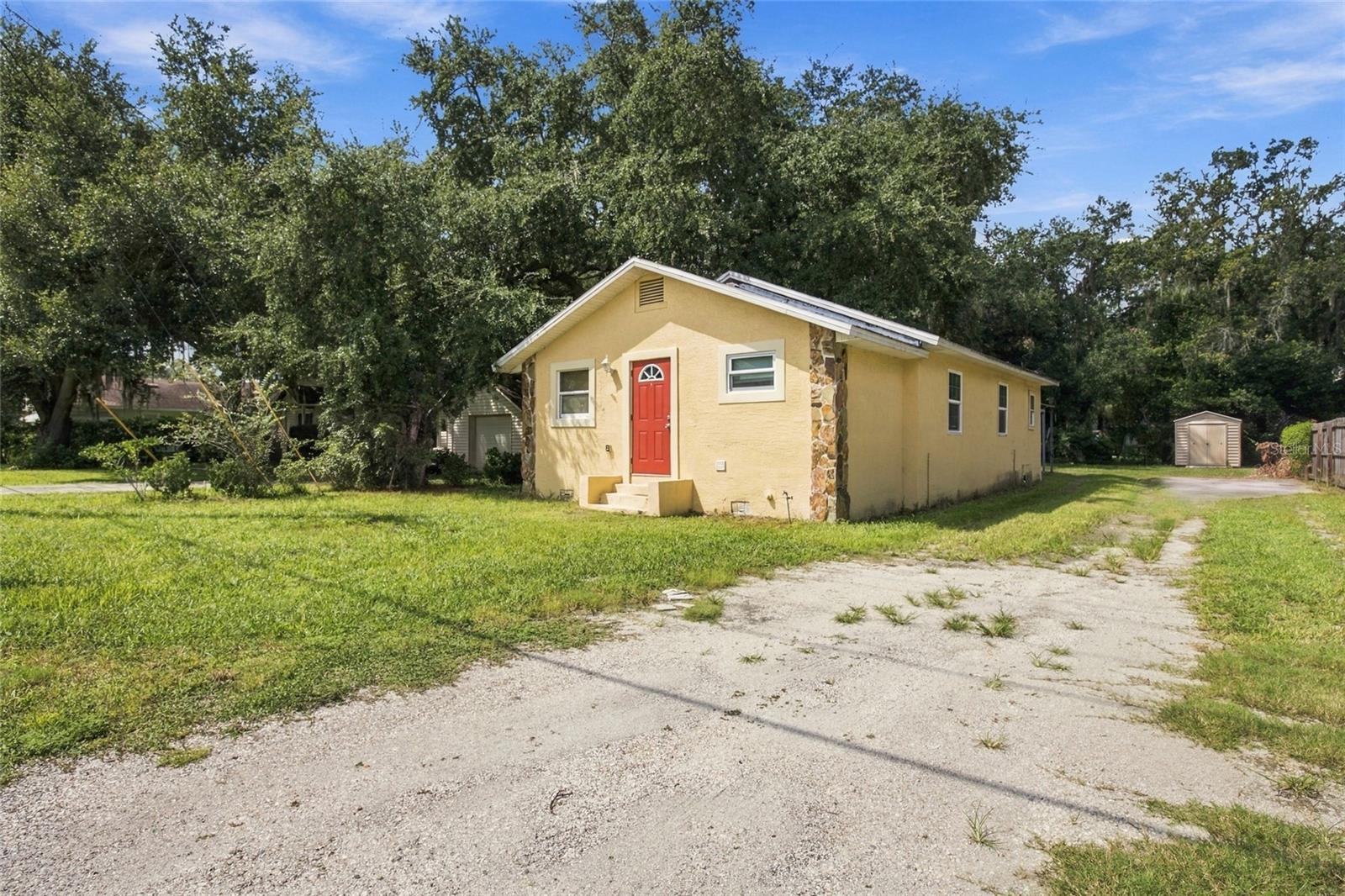 1109 Gordon, Plant City, FL 33563