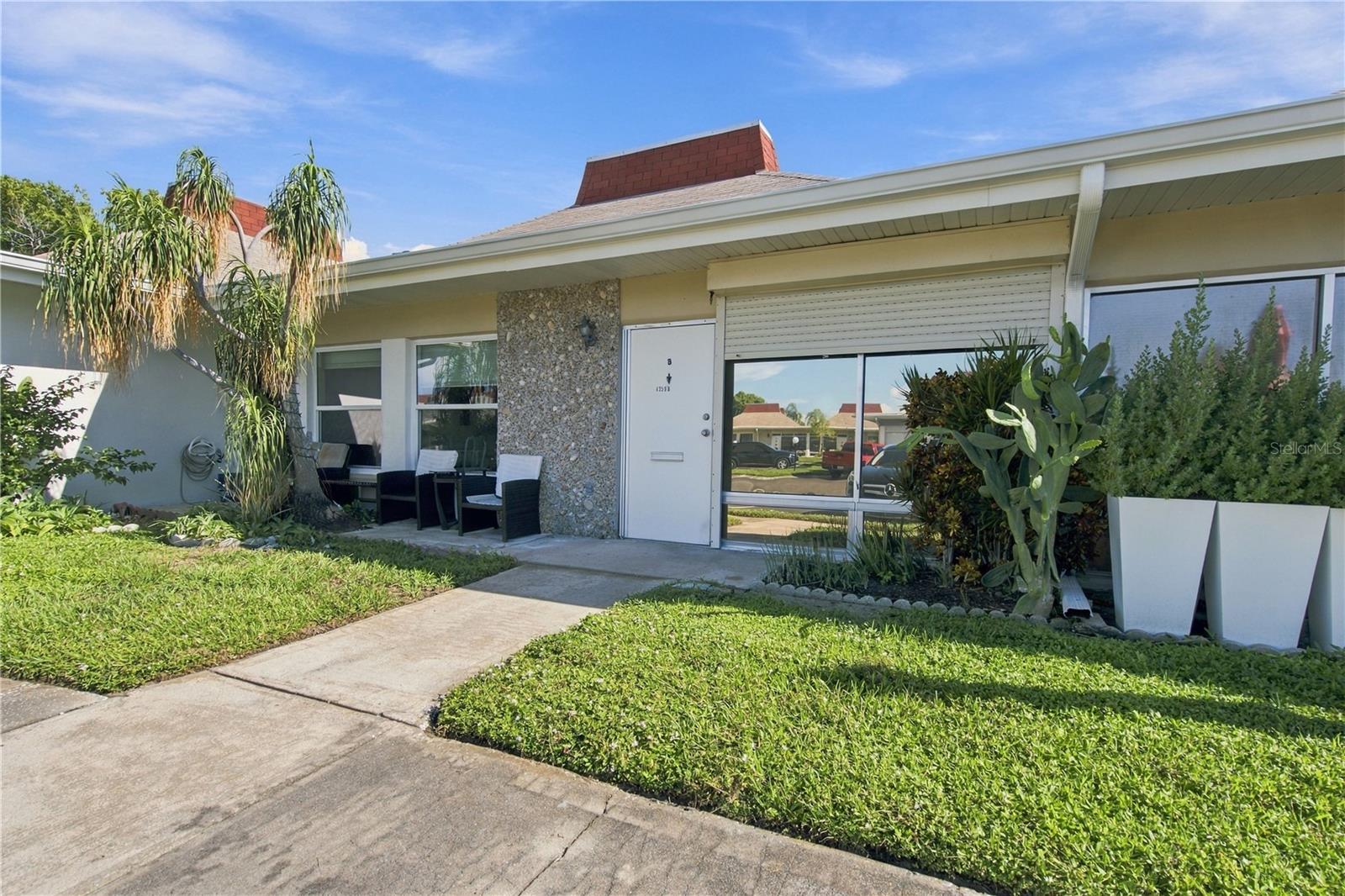 4359 Tahitian Gardens Unit B, Holiday, FL 34691