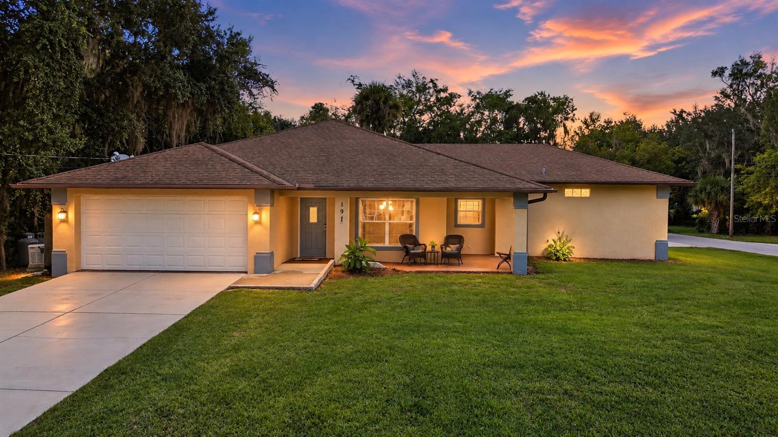 191 Nancy, Oak Hill, FL 32759