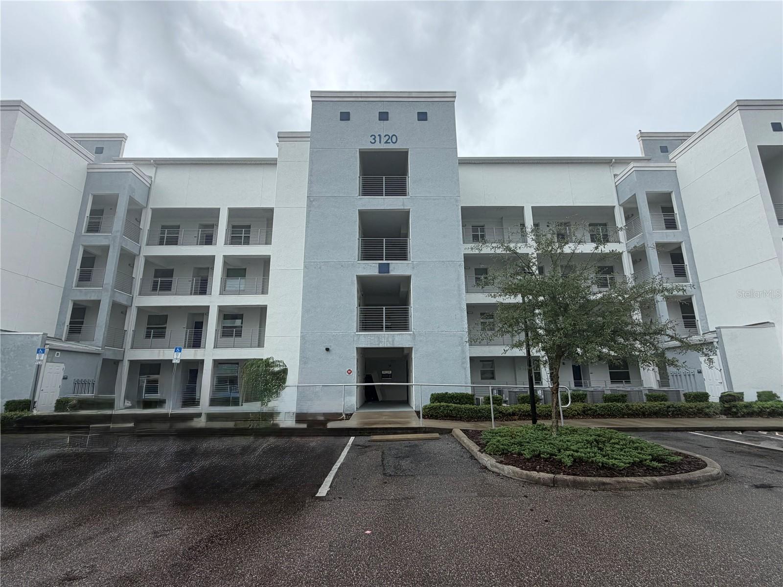 3120 Paradox Unit 307, Kissimmee, FL 34746