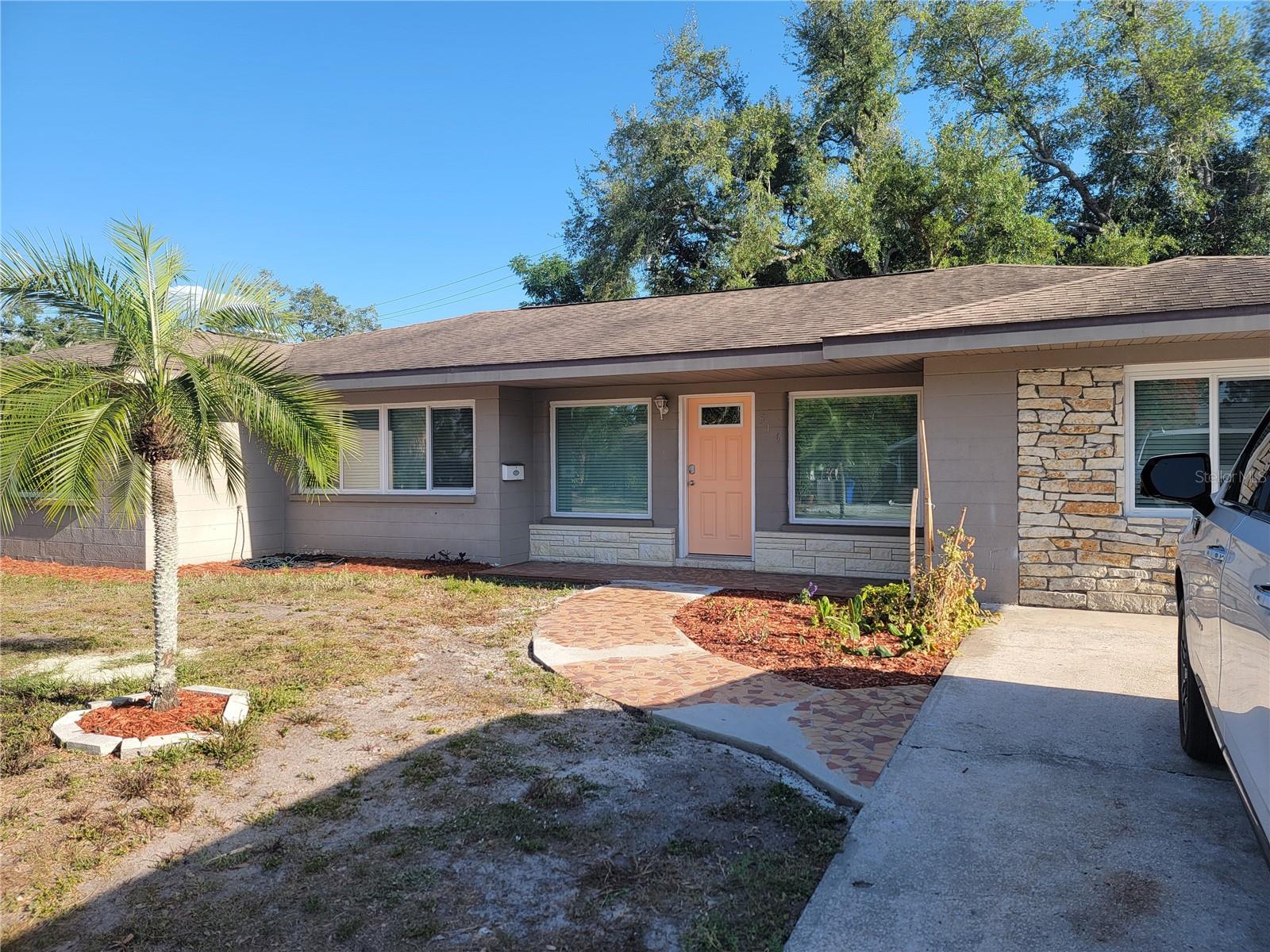 516 1st, Bradenton, FL 34208