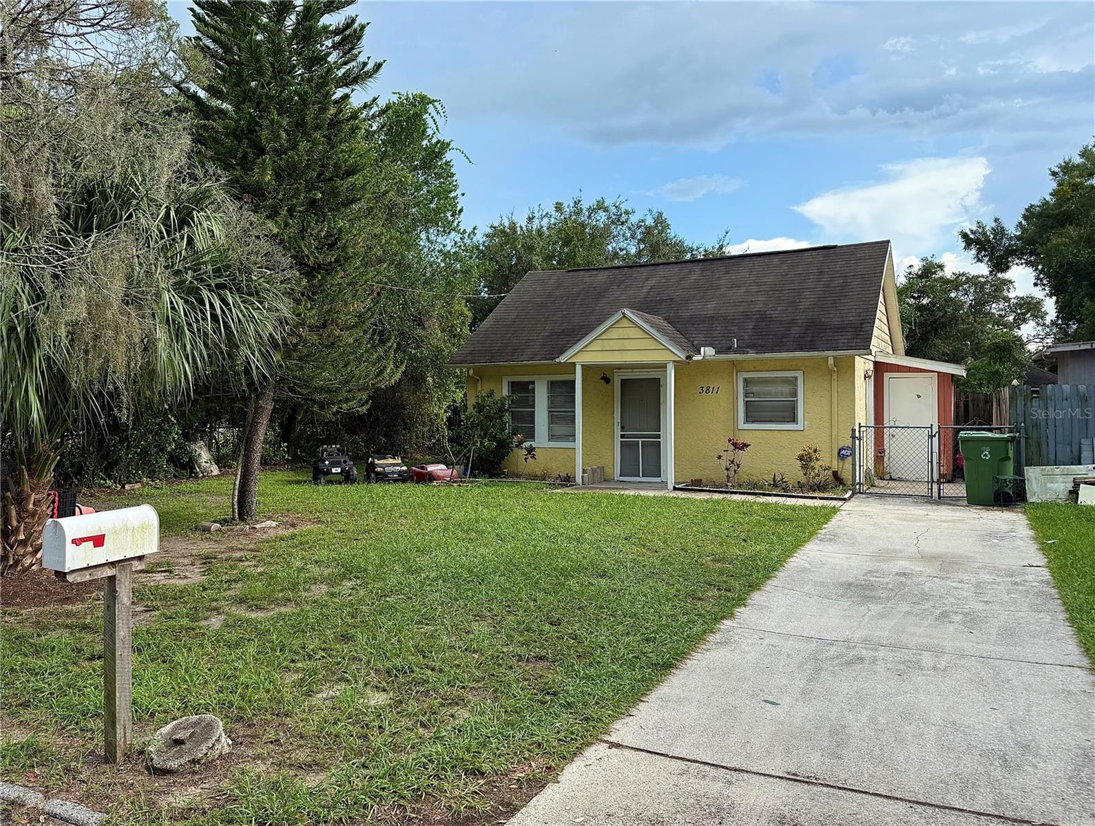 3811 Crawford, Tampa, FL 33604