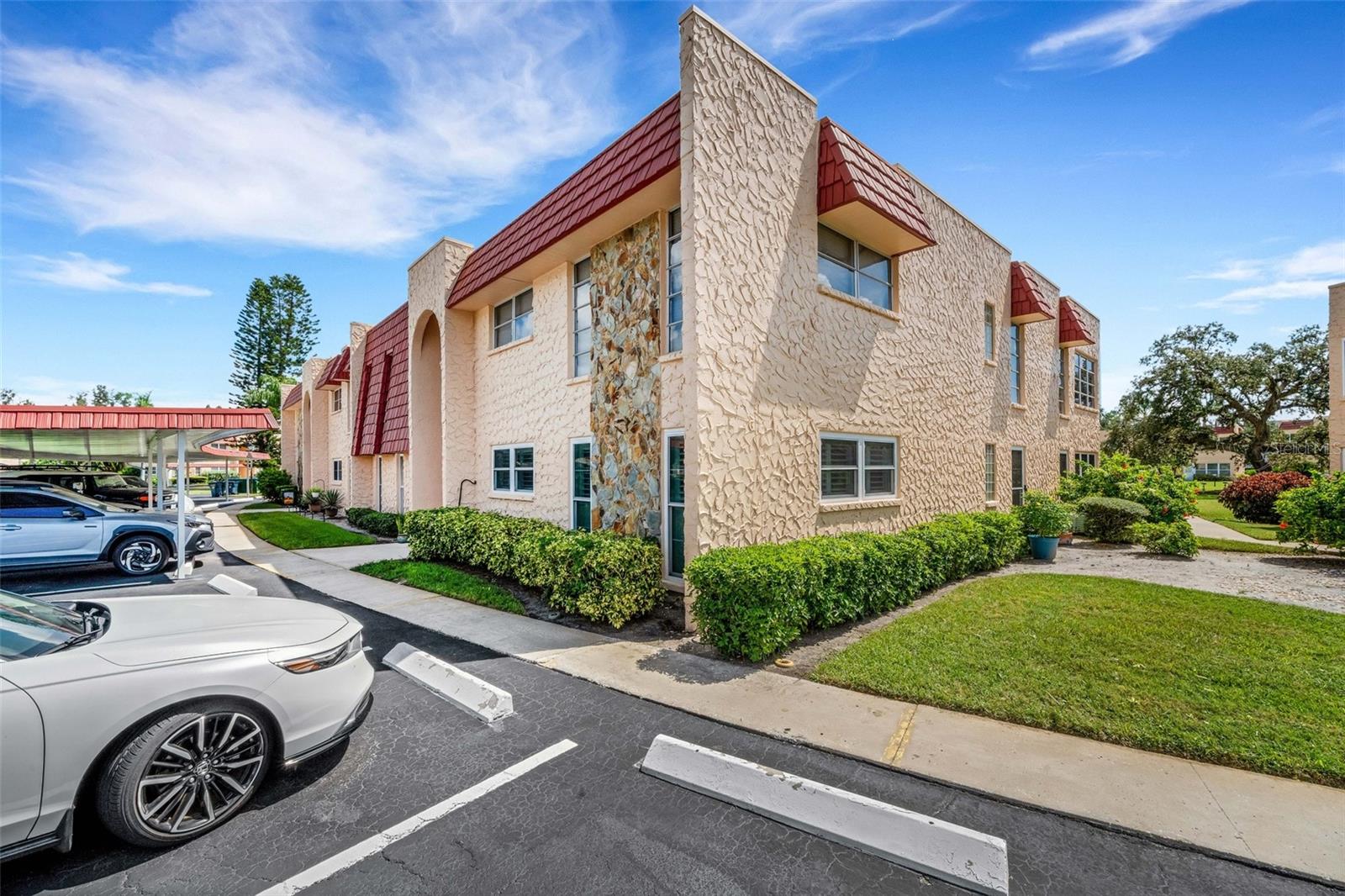 223 Buttonwood Unit 223, Seminole, FL 33777