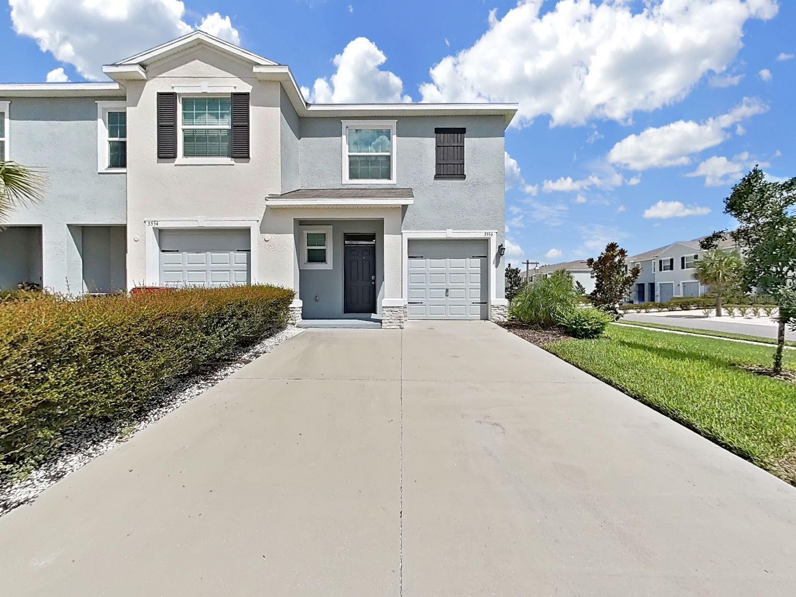 3556 White Dandelion, Plant City, FL 33565