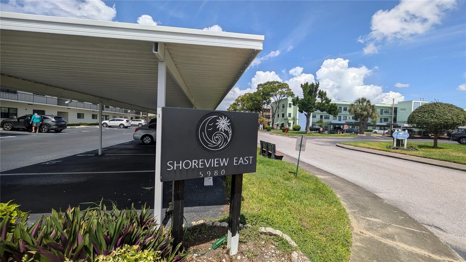 5980 Terrace Park Unit 206, St Petersburg, FL 33709