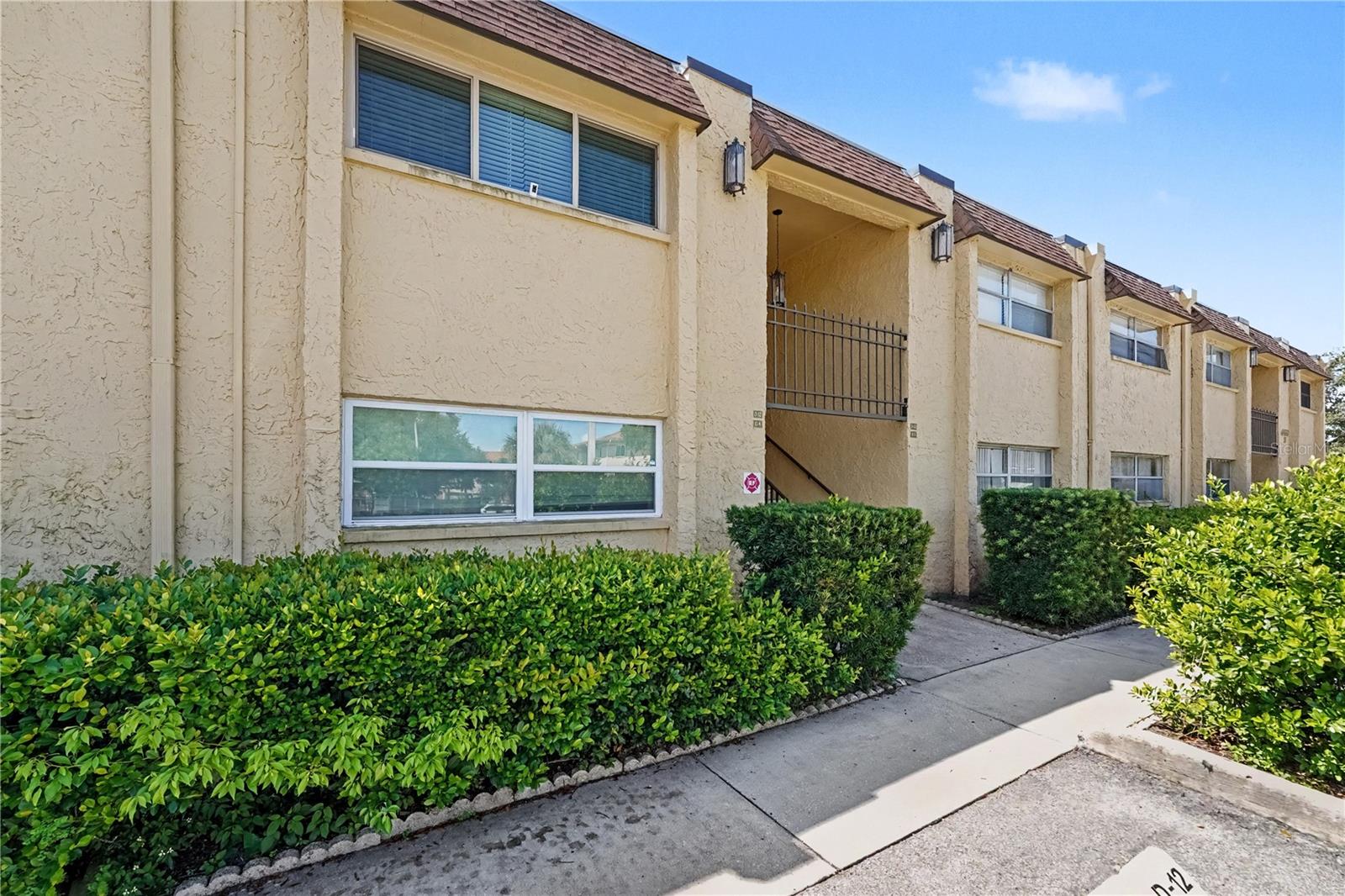 4450 40th Unit D12, St Petersburg, FL 33714