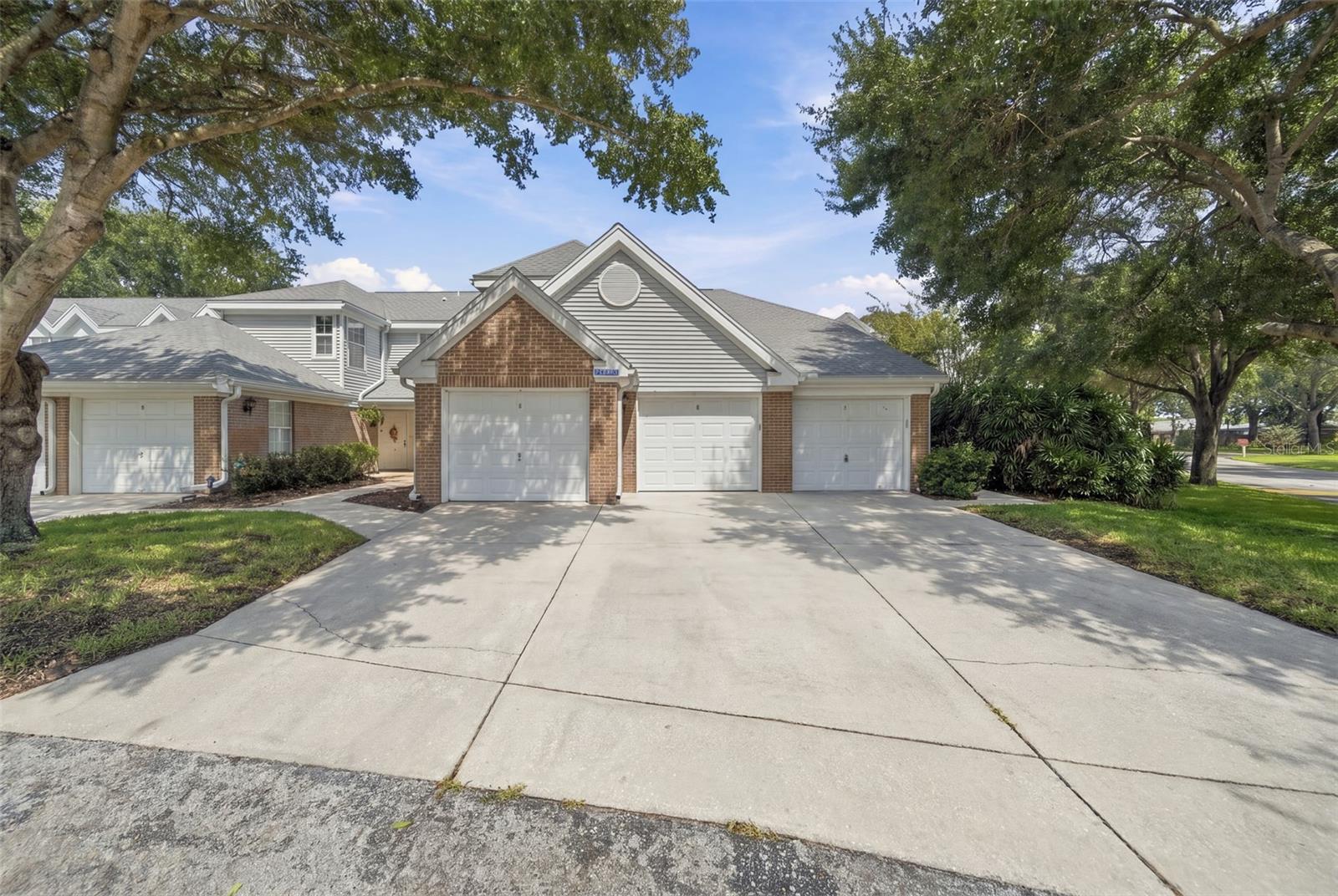 2210 Coach House Unit 408, Orlando, FL 32812
