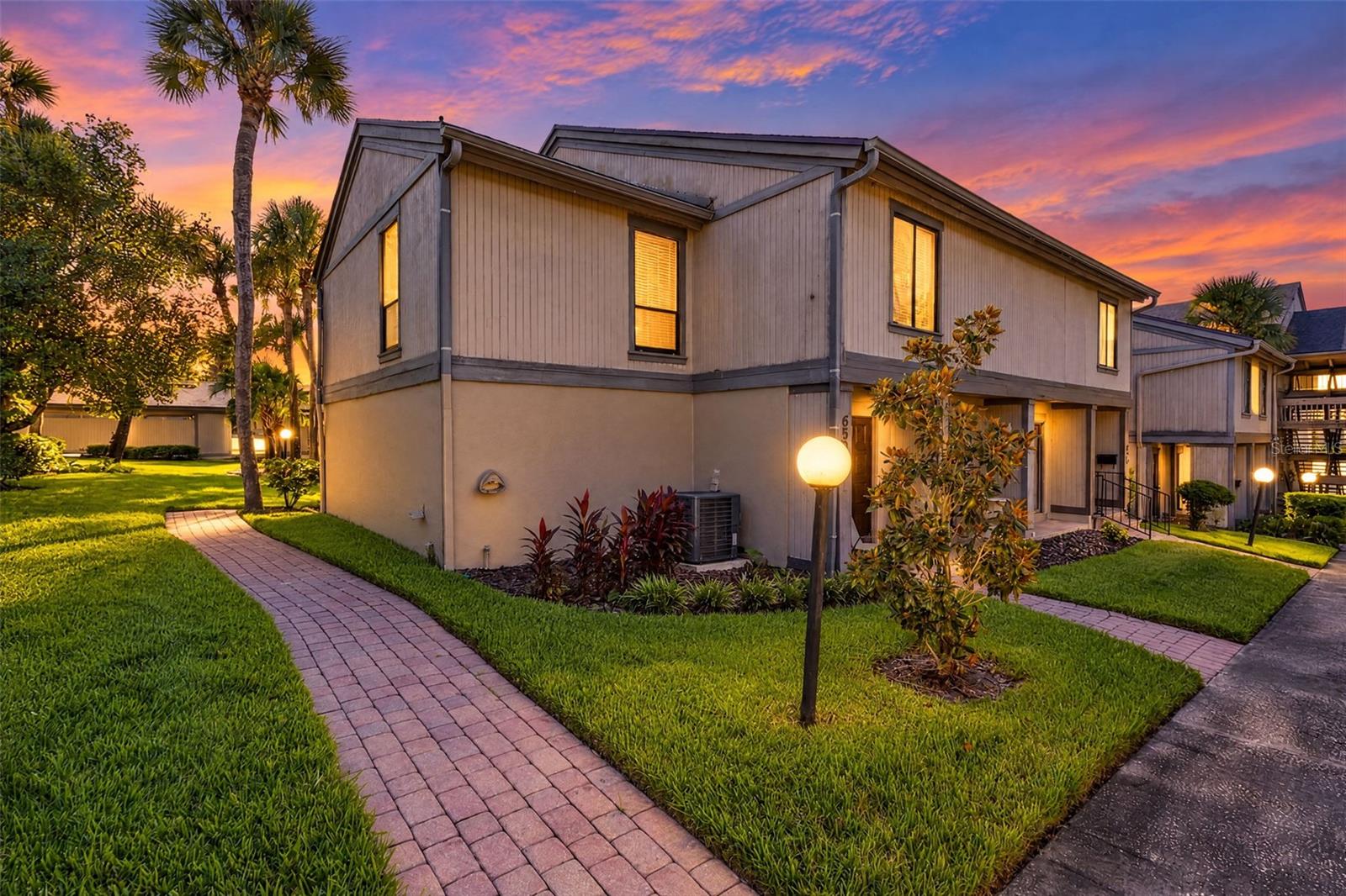 658 Lake Villas, Altamonte Springs, FL 32701