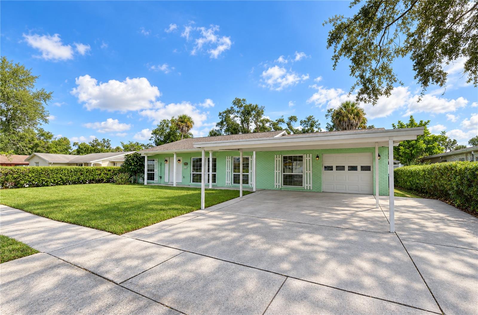 8013 Elm, Tampa, FL 33615