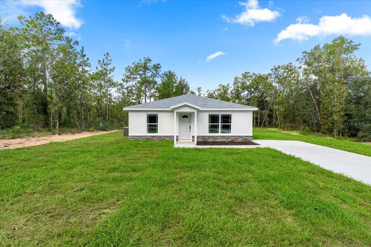 1570 152nd, Williston, FL 32696