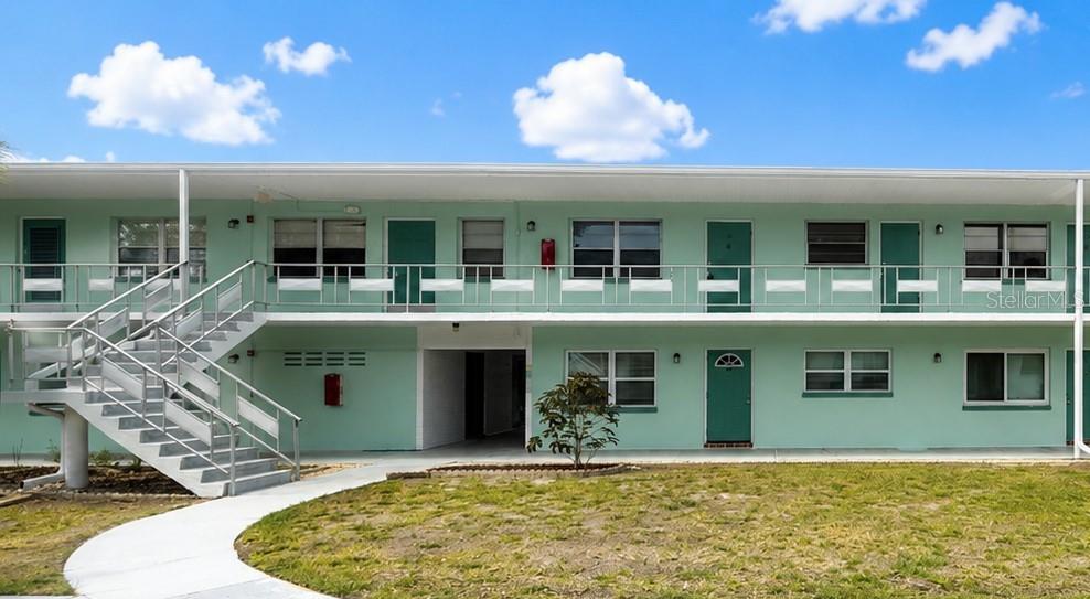 5850 21st Unit 15, St Petersburg, FL 33714