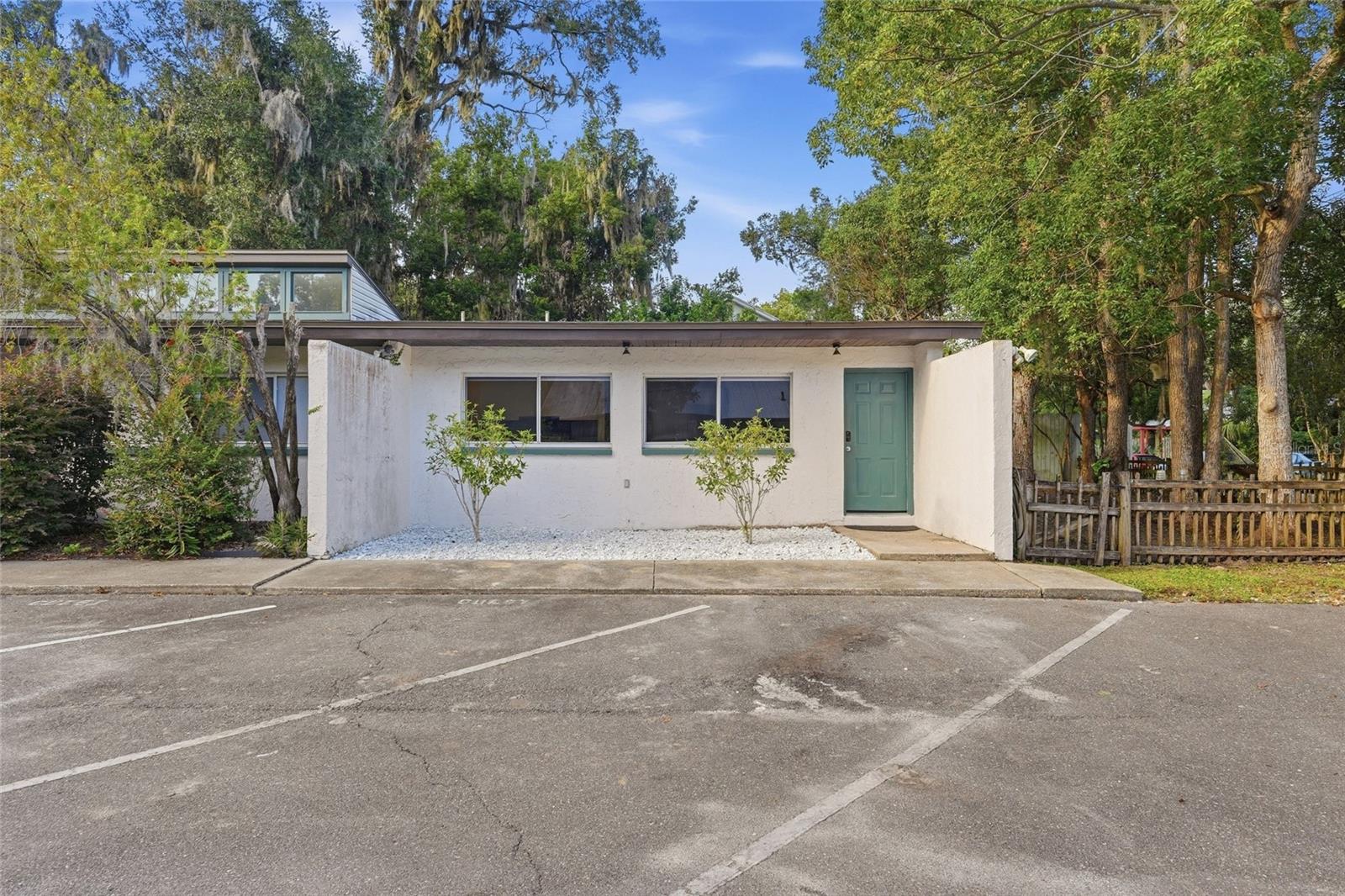 747 2nd Unit 10, Gainesville, FL 32601