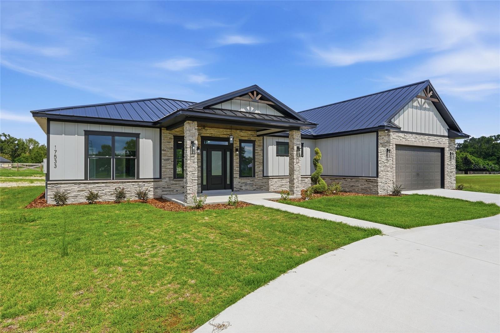 17533 253rd, High Springs, FL 32643