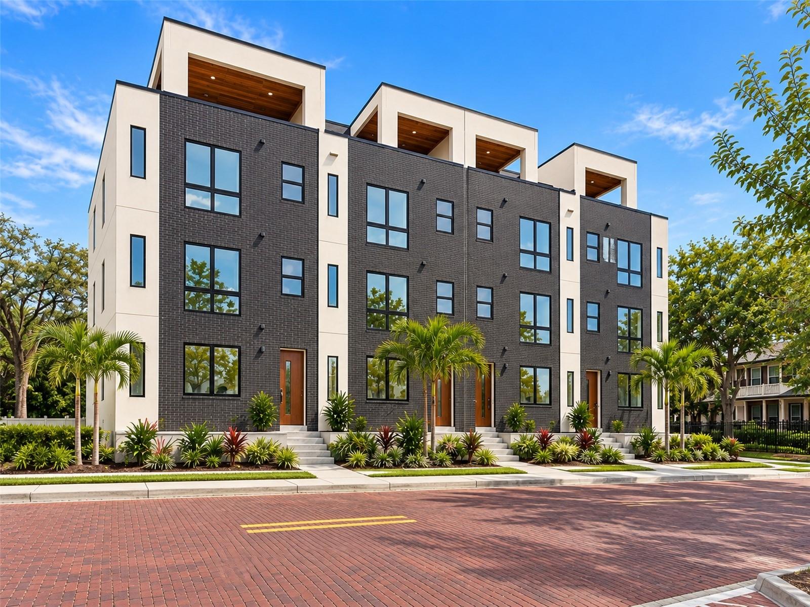 2121 Ola, Tampa, FL 33602