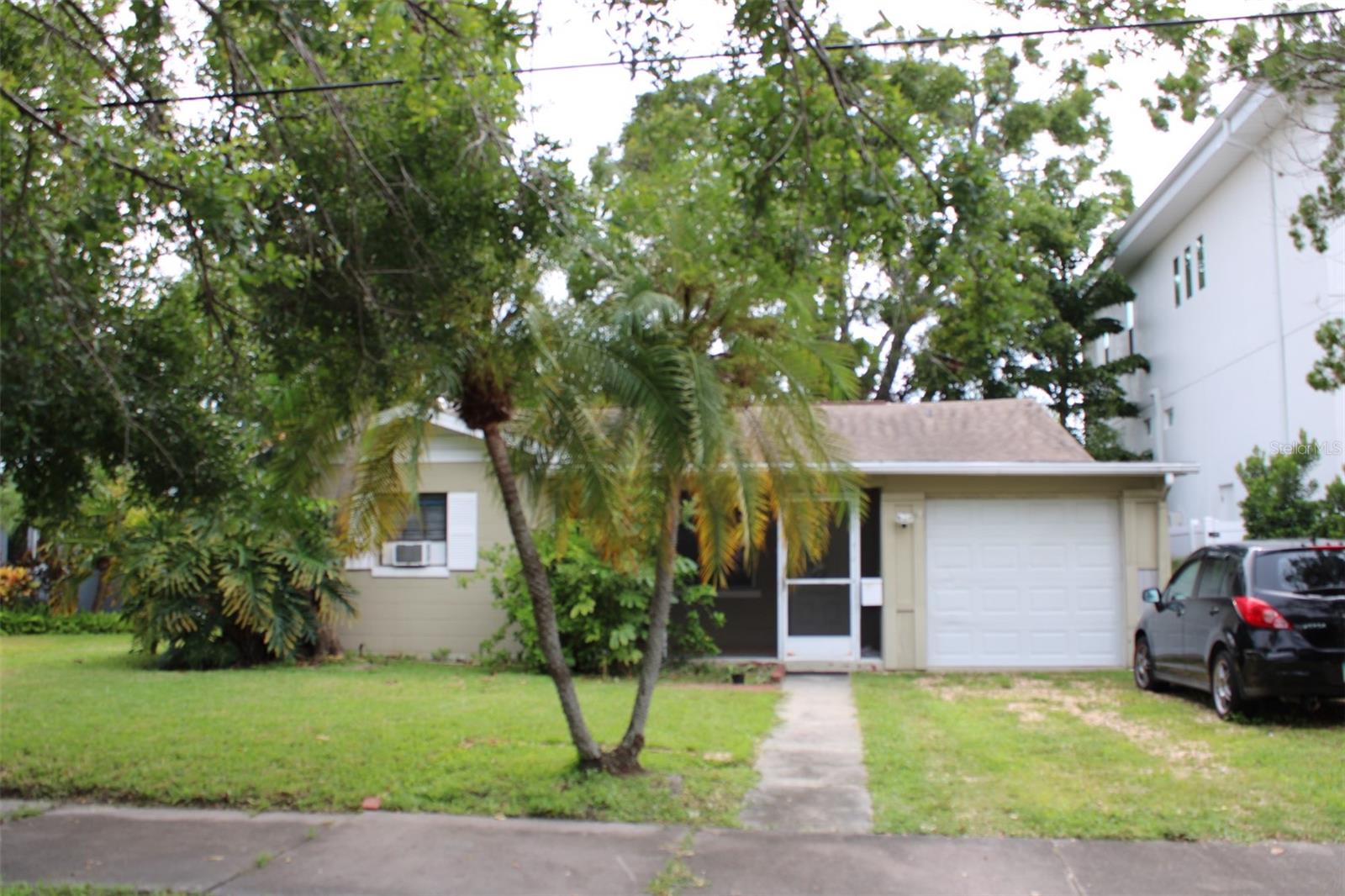 316 Como, Tampa, FL 33606