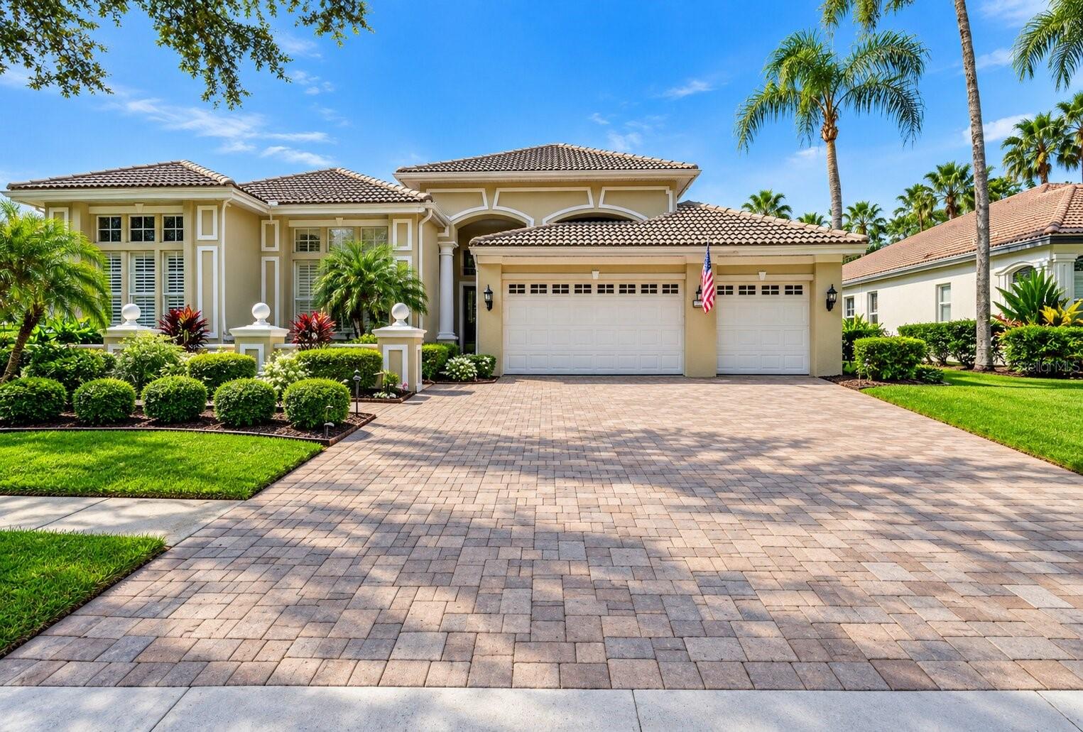 9108 Woodridge Run, Tampa, FL 33647