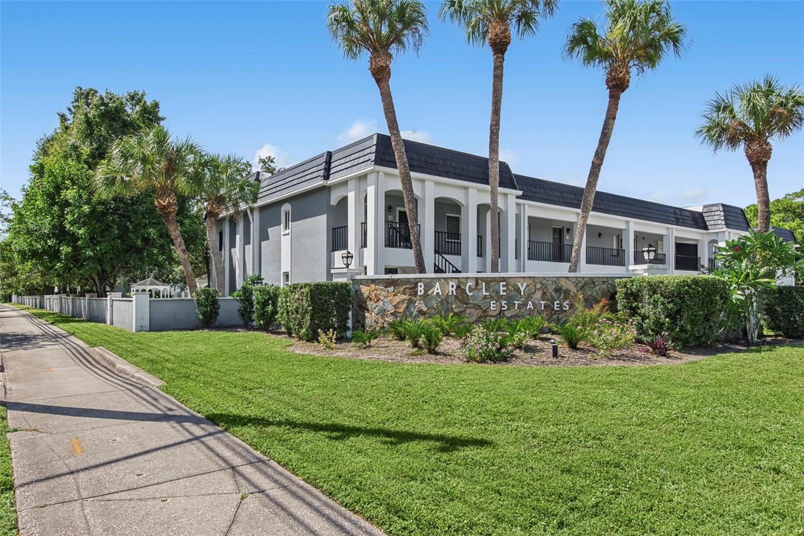 8651 10th Unit 118, St Petersburg, FL 33702
