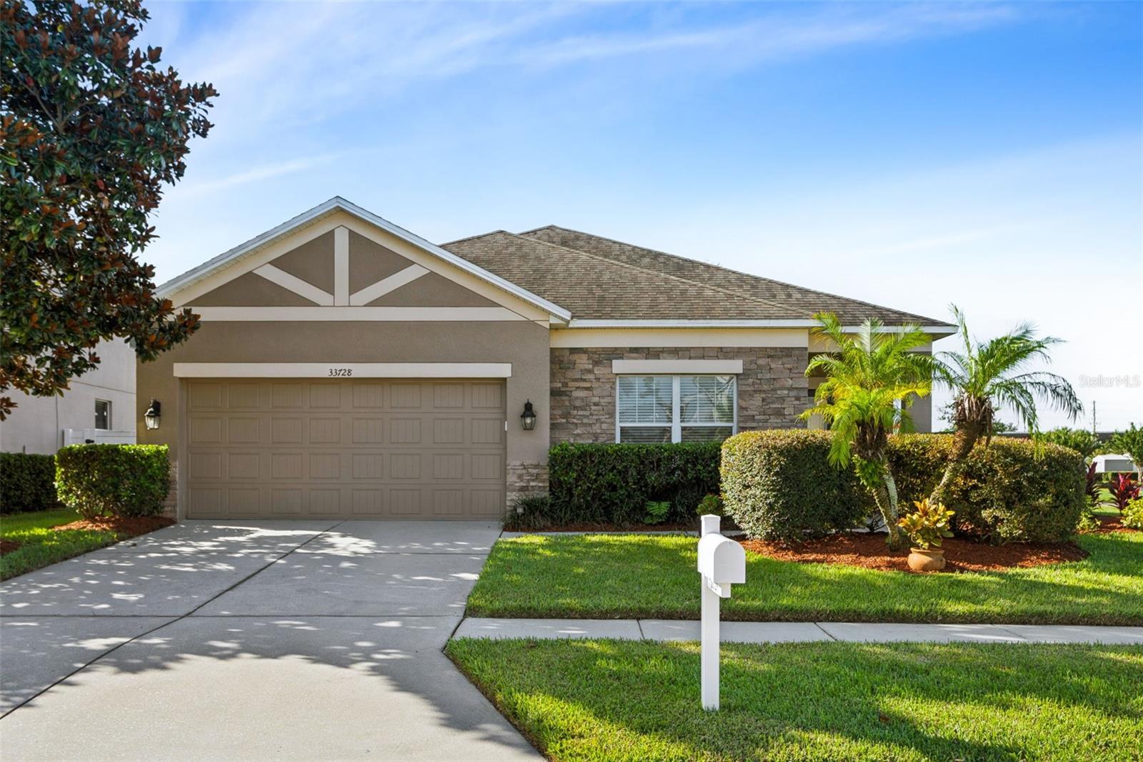 33728 Honeywood, Wesley Chapel, FL 33545